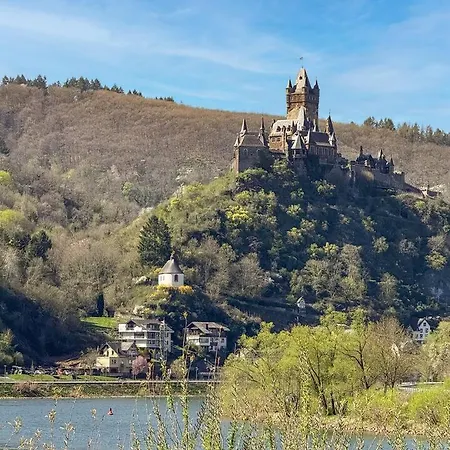 Wohnen Mit Weitblick-eifel Pur *
